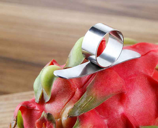 Stainless Steel Finger Peeler Ring – Compact Kitchen Peeling Tool